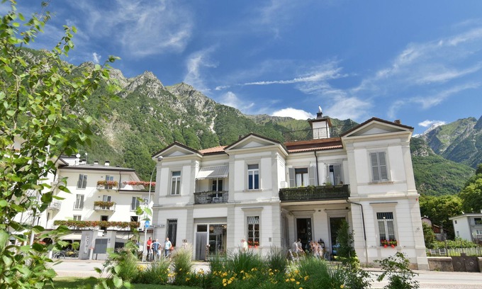 Chiavenna Apartment | Design Holiday Apartment in the center of Chiavenna