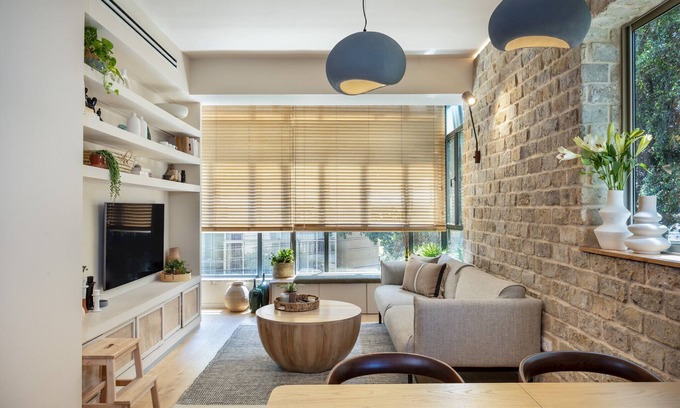 Old North Apartment | Designer Gem in the Old North by FeelHome