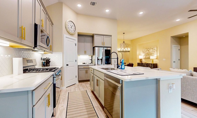Austin House | Designer home with luxe suite, home office, outdoor lounge & dog-friendly yard