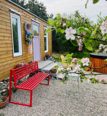 Stare Krecany Apartment | Designový Tiny house(minidomeček) U Mluvících kamenů