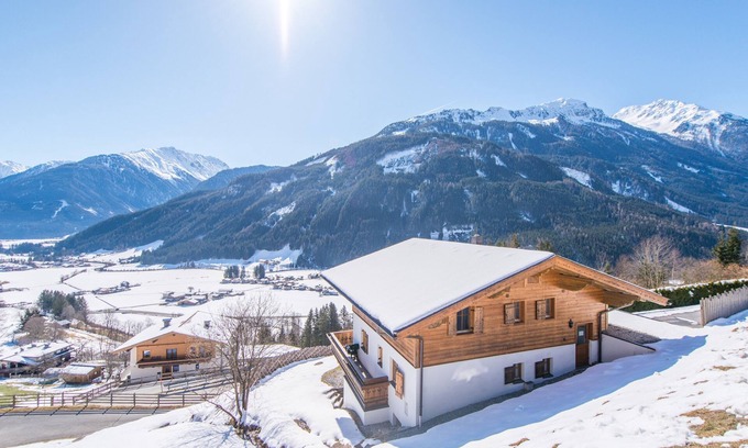 Wald im Pinzgau Ski Chalet | Detached chalet with magical views