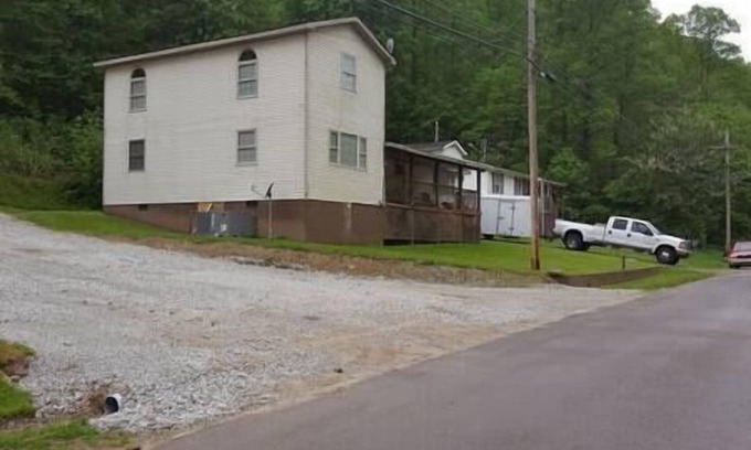 Newtown House | Devil Anse ATV Lodging