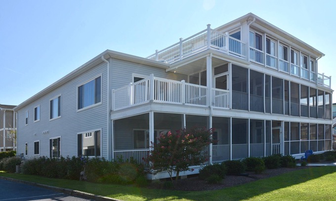 Rehoboth by the Sea House | Dewey Beach 4BR Condo Ocean Block w/Parking, Outdoor Shower
