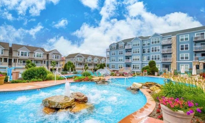 Diamond Beach Condo | DIAMOND BEACH-ISLAND RESORT ATMOSPHERE-WILDWOOD CREST/CAPE MAY AREA.