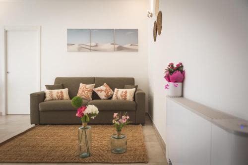 Vada Apartment | Dimora Belvedere con mansarda e balcone a 5 minuti dal mare