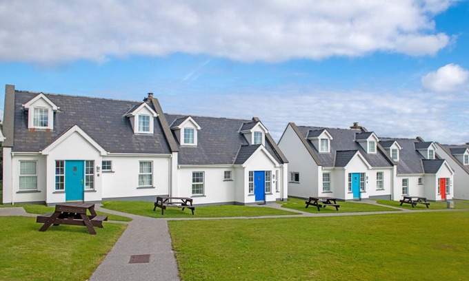Dingle House | Dingle Harbour Cottages (3 Bed - Sleeps 7)