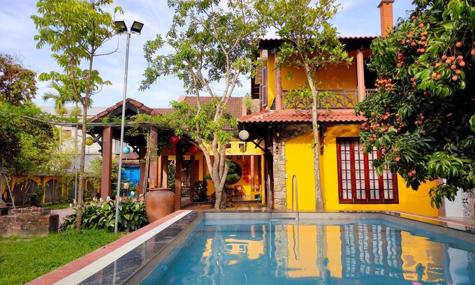 Huong Thuy House | Dinh homestay | 5Broom | Swimming Pool | 3mins to center