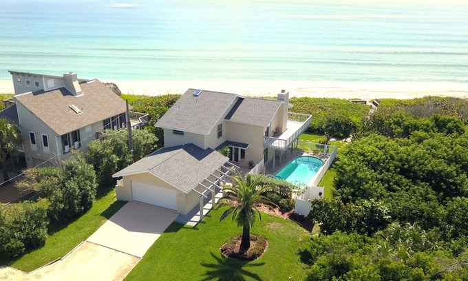 Melbourne Beach House | DIRECTLY ON MELBOURNE BEACH Secluded Oceanfront House Private Beach Private Pool