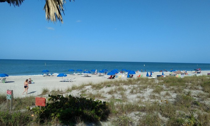 Englewood Condo | Directly on the Key w/Private entry to Englewood Beach and Bayside views! Unit A