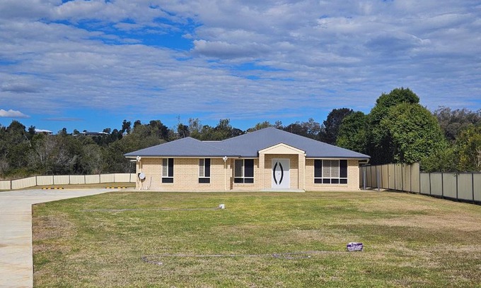Withcott House | Disability Friendly - Rutherford House