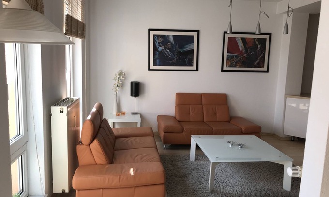Outer Neustadt Apartment | Discover Dresden Neustadt as a couple