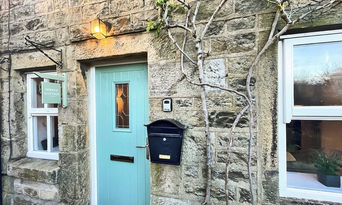 Lofthouse Cottage | Discover serenity in this Yorkshire heartland cottage.
