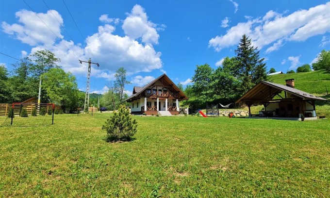 Vama Ski Chalet | Doabra Chalet