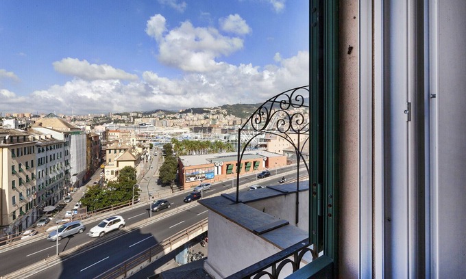 Genoa Historical Centre Apartment | Dock 14 - Tramontana by Wonderful Italy