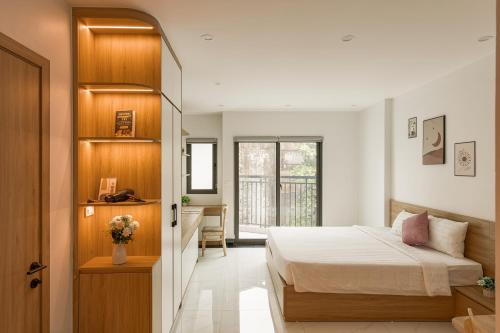 Nhat Tan Bed & Breakfast | Dodo home AC