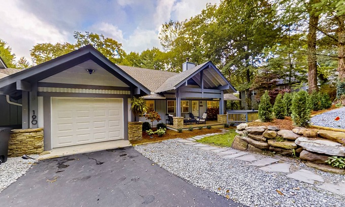Highlands House | Dog-friendly home with private deck, outdoor fireplace, & immaculate interior