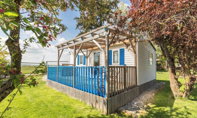 Selgetsweiler Apartment | Dog friendly Vacation Apartment "Tonis Hütte" with Covered Terrace and Garden