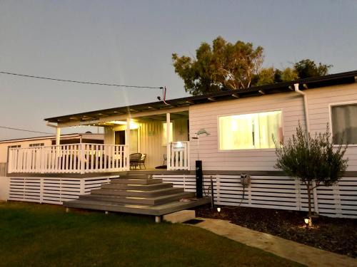 Jurien Bay House | Dolphins on Dalton