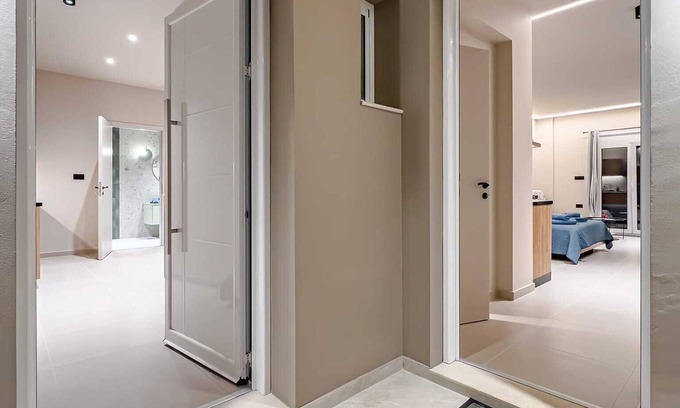 Agia Marina Apartment | Dom Azure Elegant Studio 2