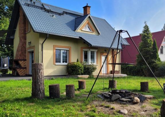 Borzestowska Huta Villa | DOM NA KASZUBACH, SAUNA i BALIA