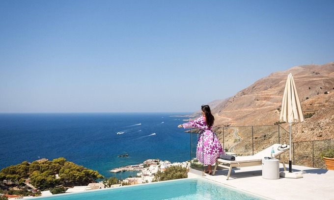 Khora Sfakion Villa | Dóma, panoramic views, and pool.