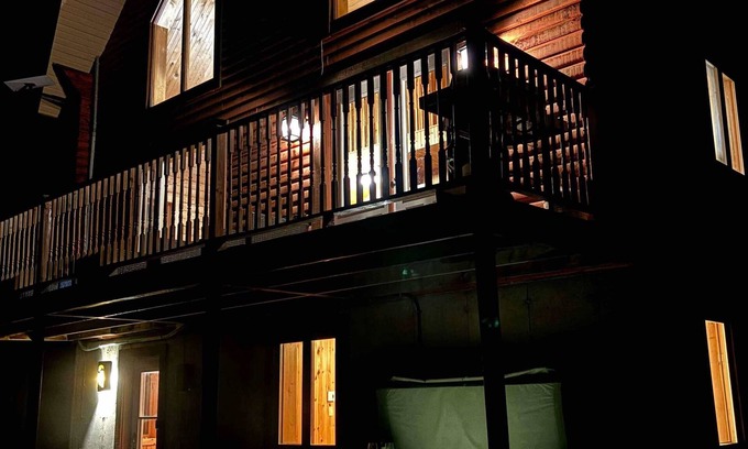 Saint-Paul-de-Montminy Ski Chalet | Domaine Appalaches 70 Incredible view and spa