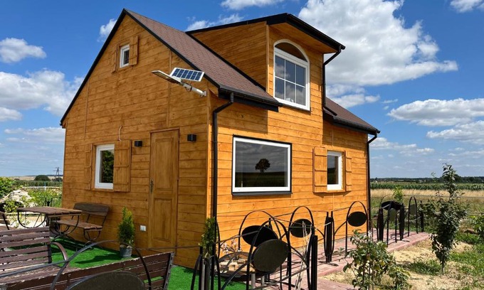 gmina Bychawa House | Domek wypoczynkowy - Stajnia Magenta