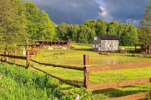Paslek House | Domek z Sauną i balią jakuzii w głuszy