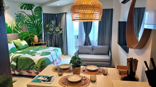Maribago Apartment | Dominiks Green Heaven Epic Ocean View Tambuli Pool
