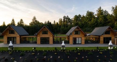 Woliborz House | Domki Nad Stawami z Jacuzzi i Sauną 2