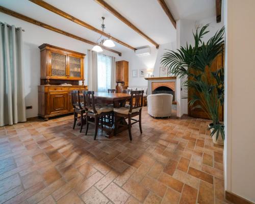 Cantalupo in Sabina House | Domus Camuccini