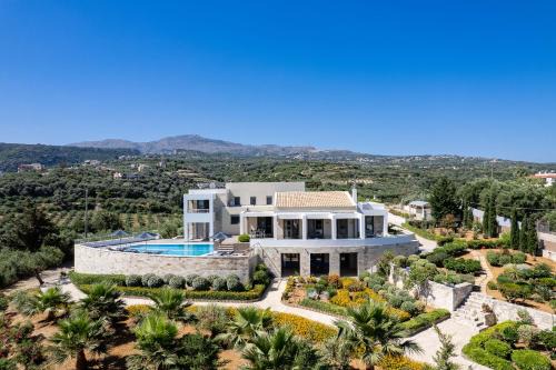 Xiro Chorio Villa | Domus Eleon Luxury Villa