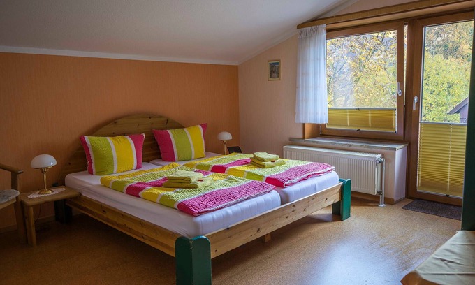 Wildemann Apartment | Doppelzimmer - Nr. 04 - Pension Haus Brückner