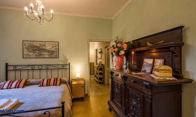 Dorsoduro House | Dorsoduro House