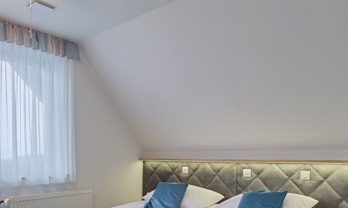 Gornji Grad House | Double or Twin room with balcony and bath 19