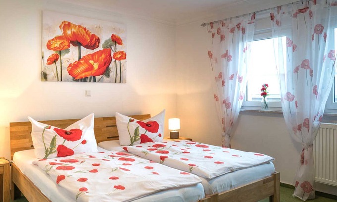 Langenbrettach Apartment | Double room 1 - Pension Sleep-In Brettach