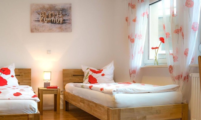 Langenbrettach Apartment | Double room 2 - Pension Sleep-In Brettach