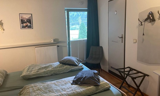 Stall Bed & Breakfast | Double room, shower, WC, mountain side - Mölltaler Appartements