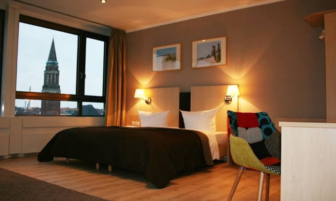 Vorstadt House | Double room/shower, WC - Hotel Astor by Campanile