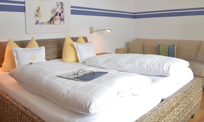Mittelberg Apartment | Double room with shower / WC "7" - Gästehaus Sonnenhof - Family Birschel