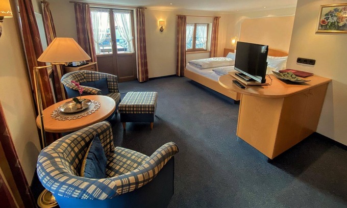 Riezlern Apartment | Double room with shower, WC, No. 1 - Gatterhof - Family Malzer