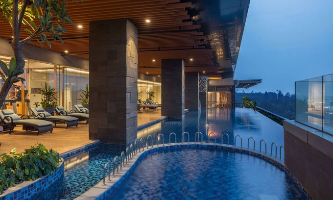 Ciputat Hotel | DoubleTree by Hilton Jakarta Bintaro Jaya