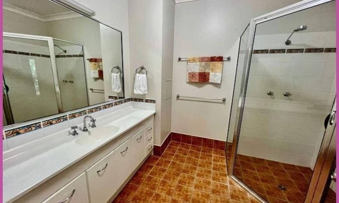 Douglas Apartment | Douglas By The Parkland