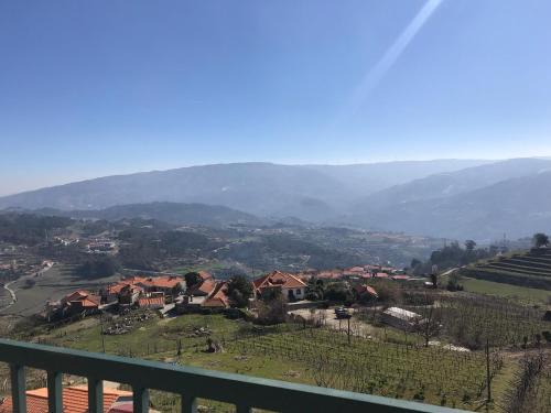 Santa Marinha do Zezere Apartment | Douro vineyards and Mountains