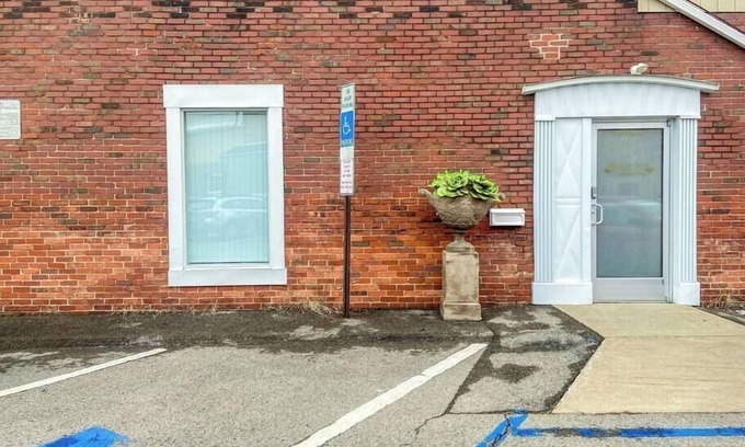 Grove City Apartment | Down Town Fancy Fancy Upscale 2 Bedroom Loft