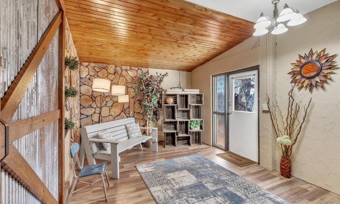 Spearfish Apartment | Downtown 2 story property apts