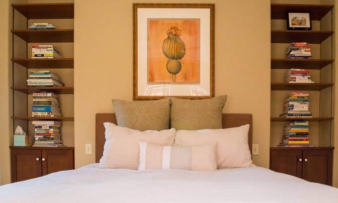 Healdsburg Apartment | Downtown Healdsburg Loft - (30 day minimum rentals only)