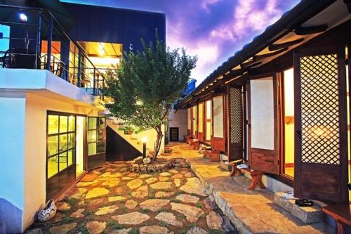 Jeonju House | Dowon Guesthouse