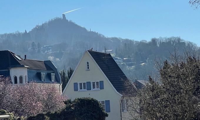 Königswinter Apartment | Drachenburg Castle and Drachenfels within walking distance