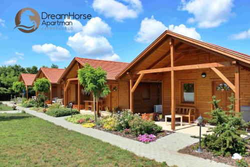 Cserkeszolo Apartment | Dream Horse Apartman Cserkeszőlő